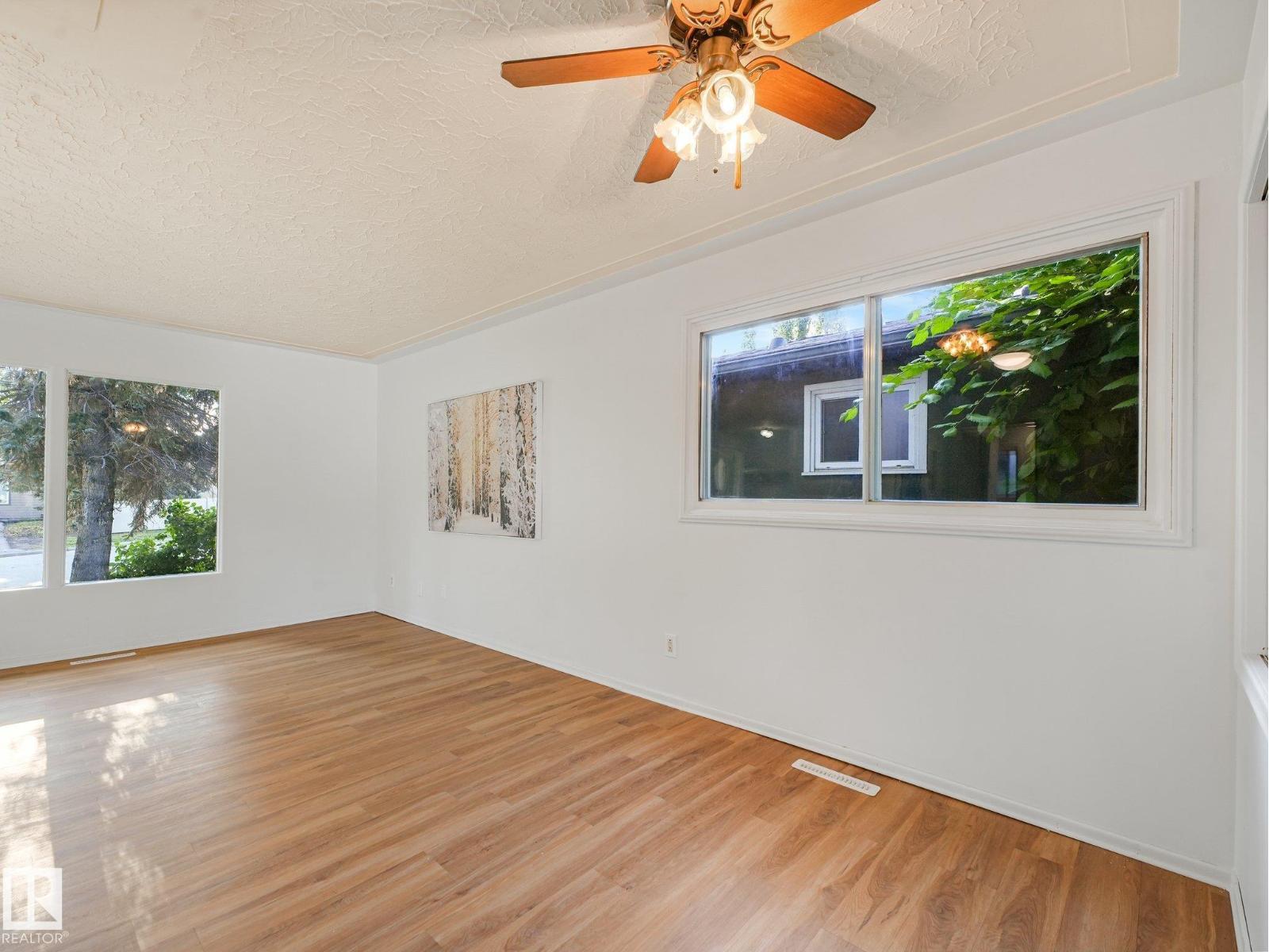 6112 105A Street NW - Photo 11