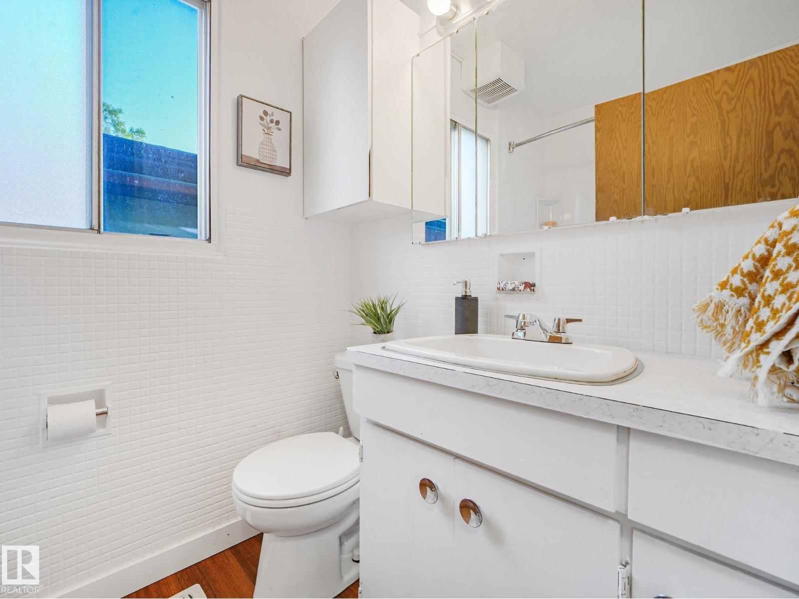 6112 105A Street NW - Photo 19