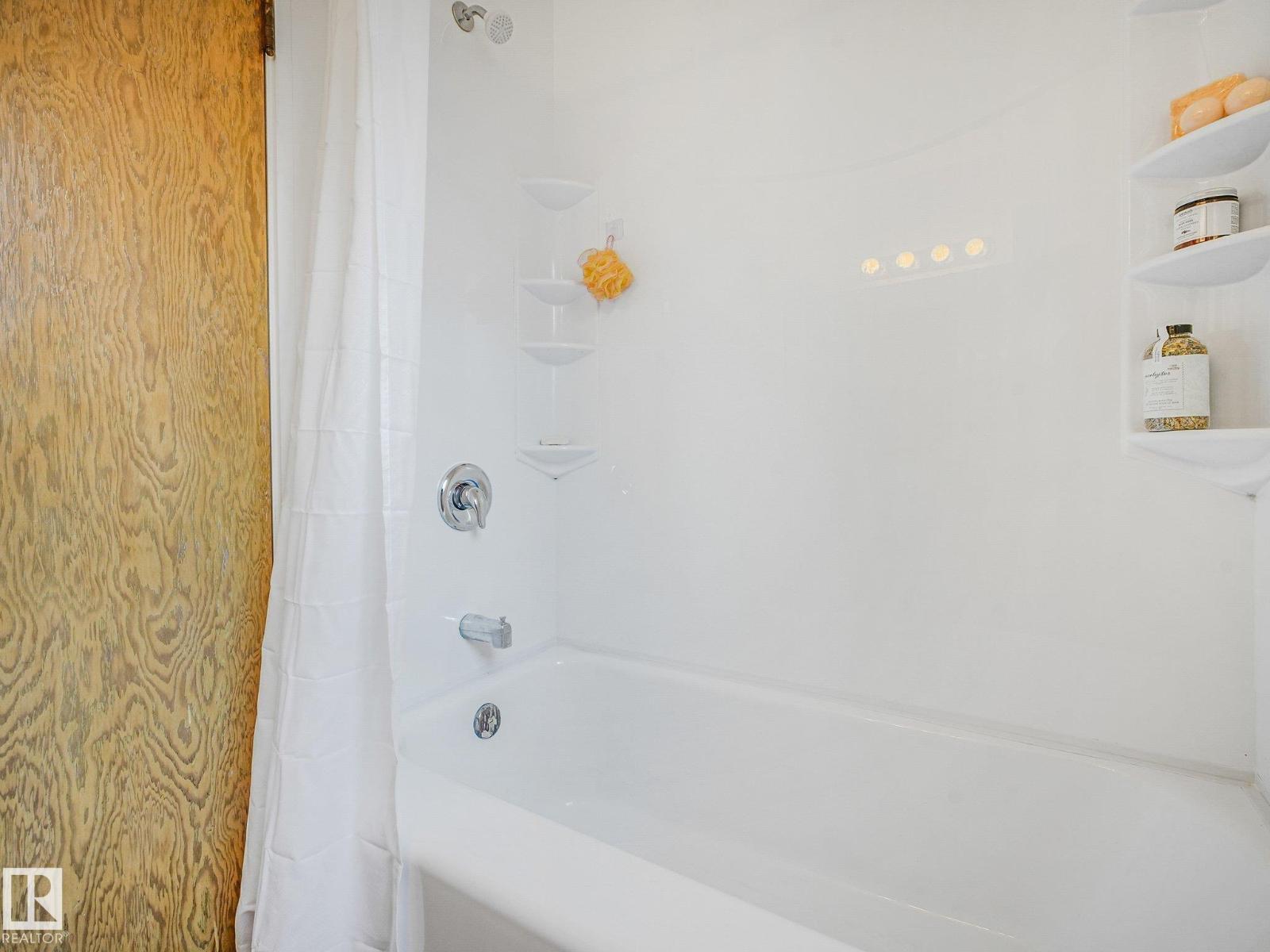 6112 105A Street NW - Photo 21