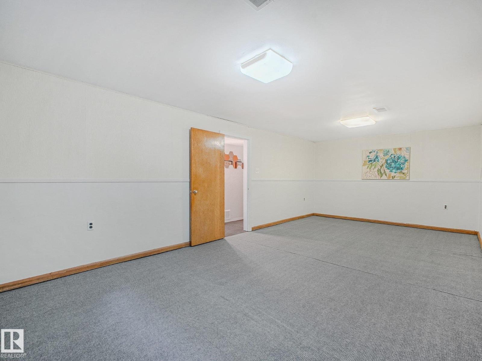 6112 105A Street NW - Photo 31