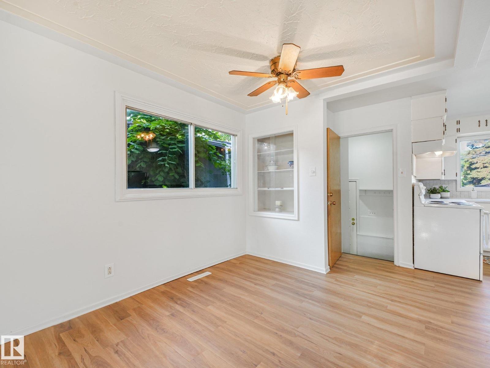 6112 105A Street NW - Photo 8