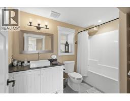 9336 Jorgensen Place, Halfmoon Bay, BC V7Z1B4 Photo 24