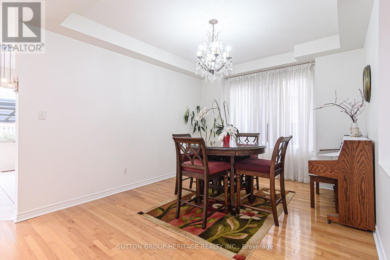 4 DIVINE DRIVE - Image 11