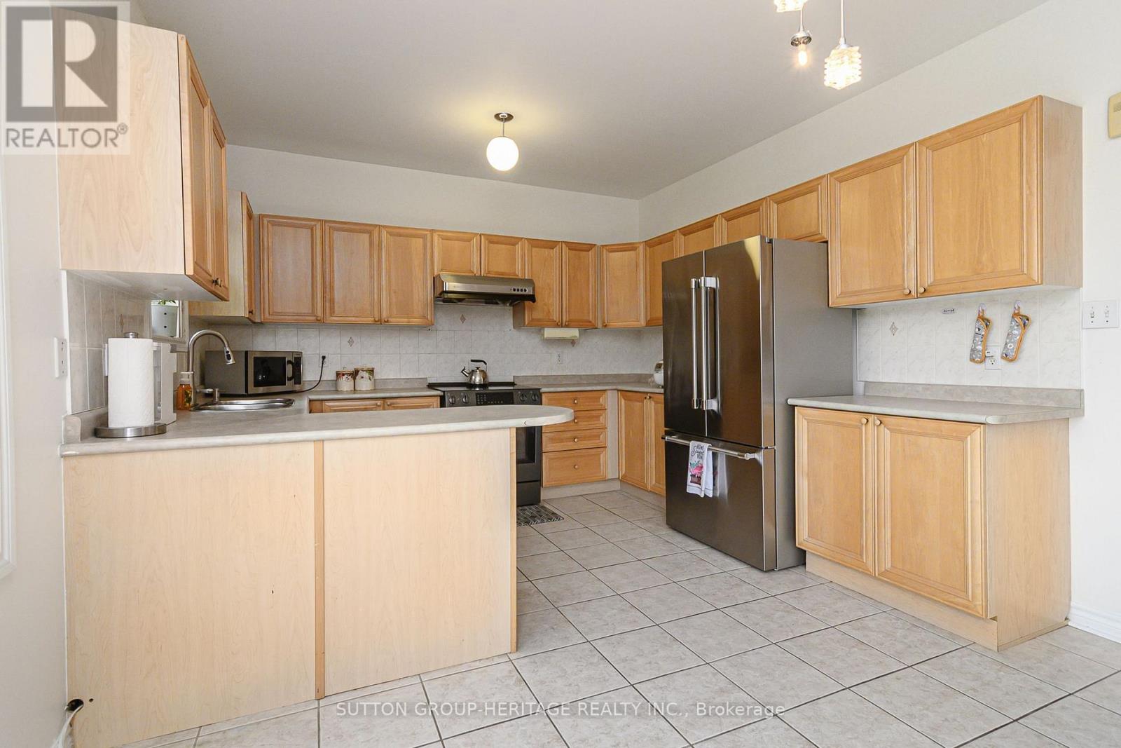4 DIVINE DRIVE - Image 13