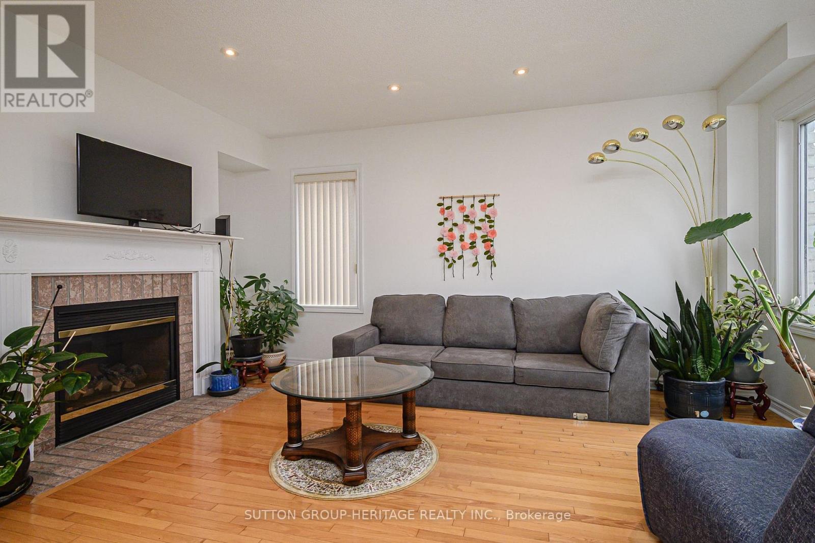 4 DIVINE DRIVE - Image 18