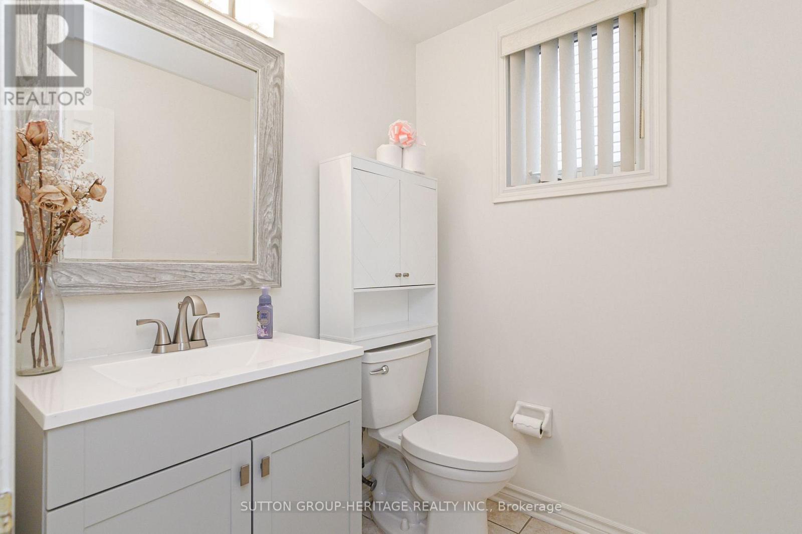 4 DIVINE DRIVE - Image 21