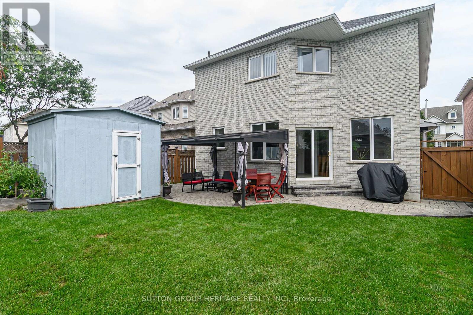 4 DIVINE DRIVE - Image 46
