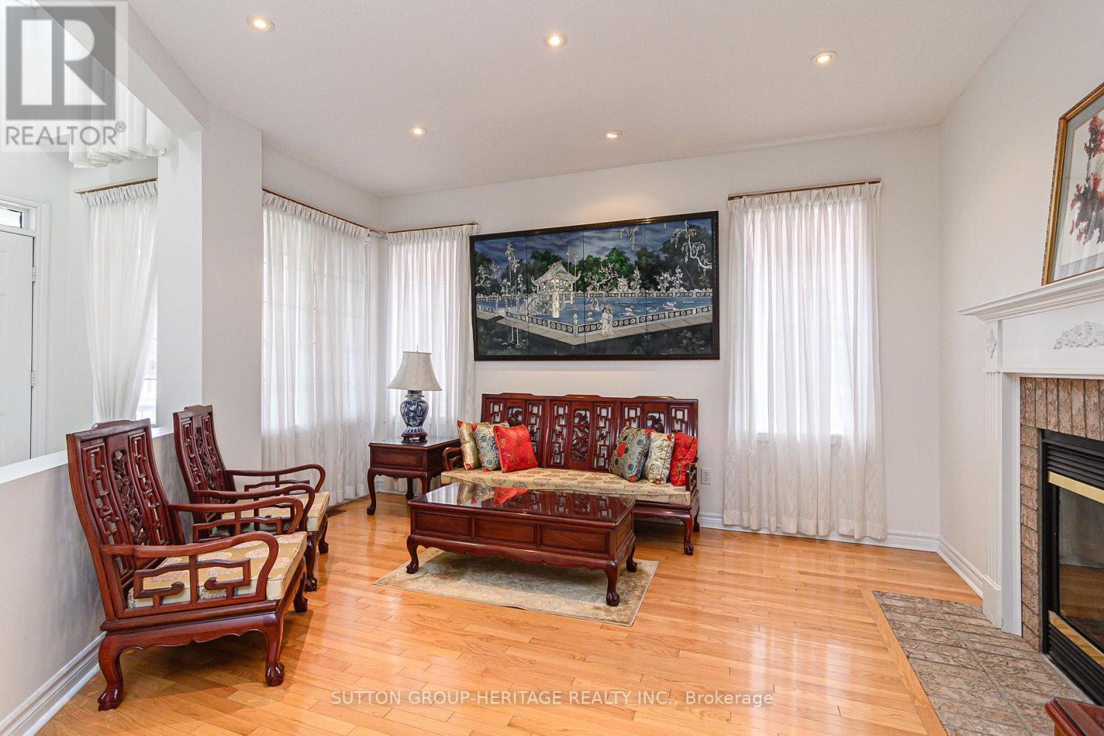 4 DIVINE DRIVE - Image 5