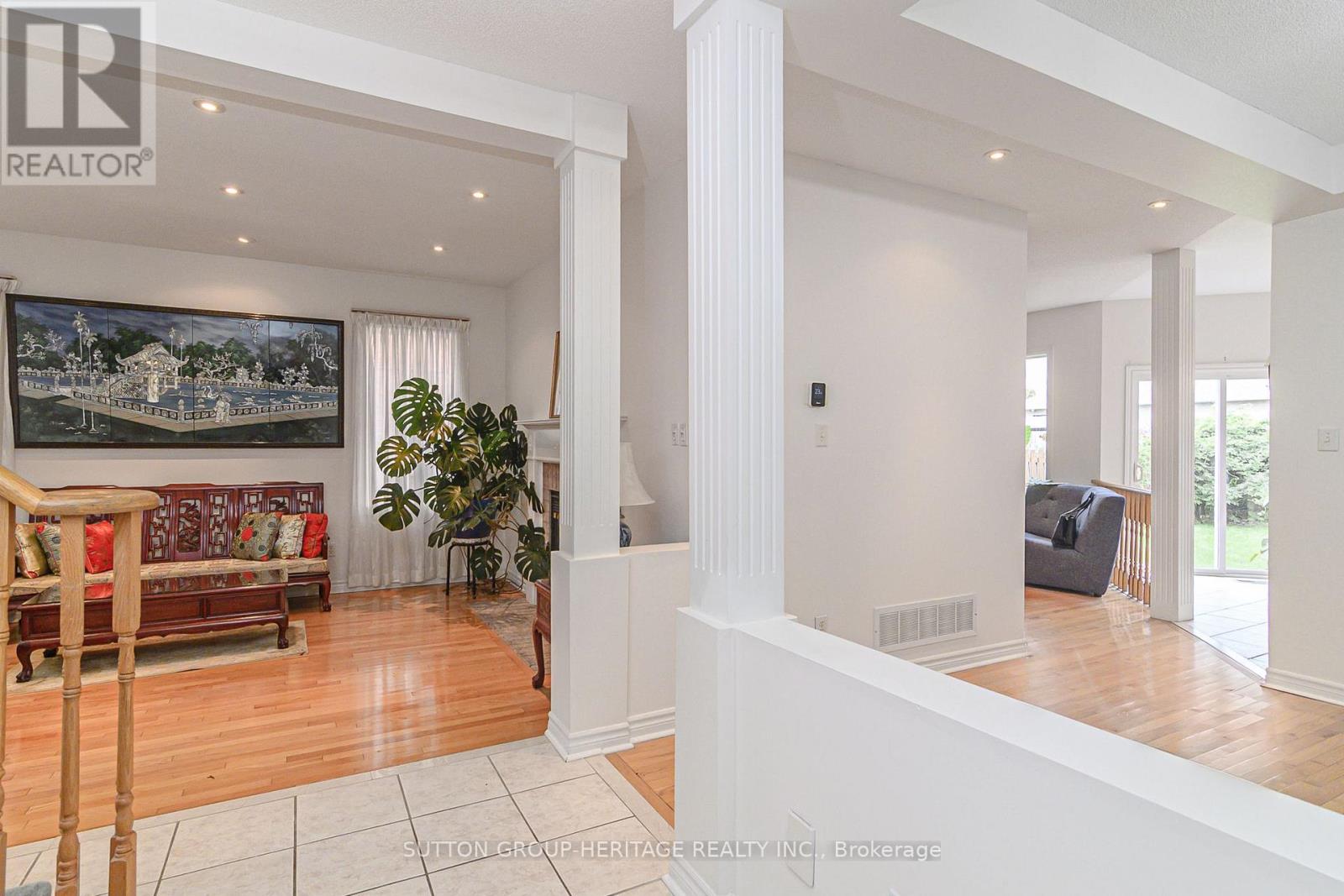 4 DIVINE DRIVE - Image 8