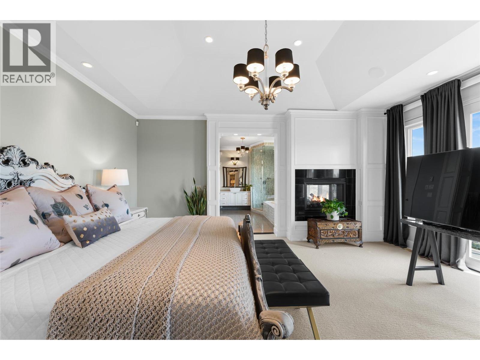 1825 Scott Crescent, West Kelowna