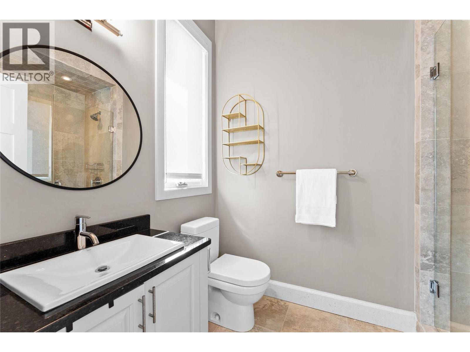 1825 Scott Crescent, West Kelowna
