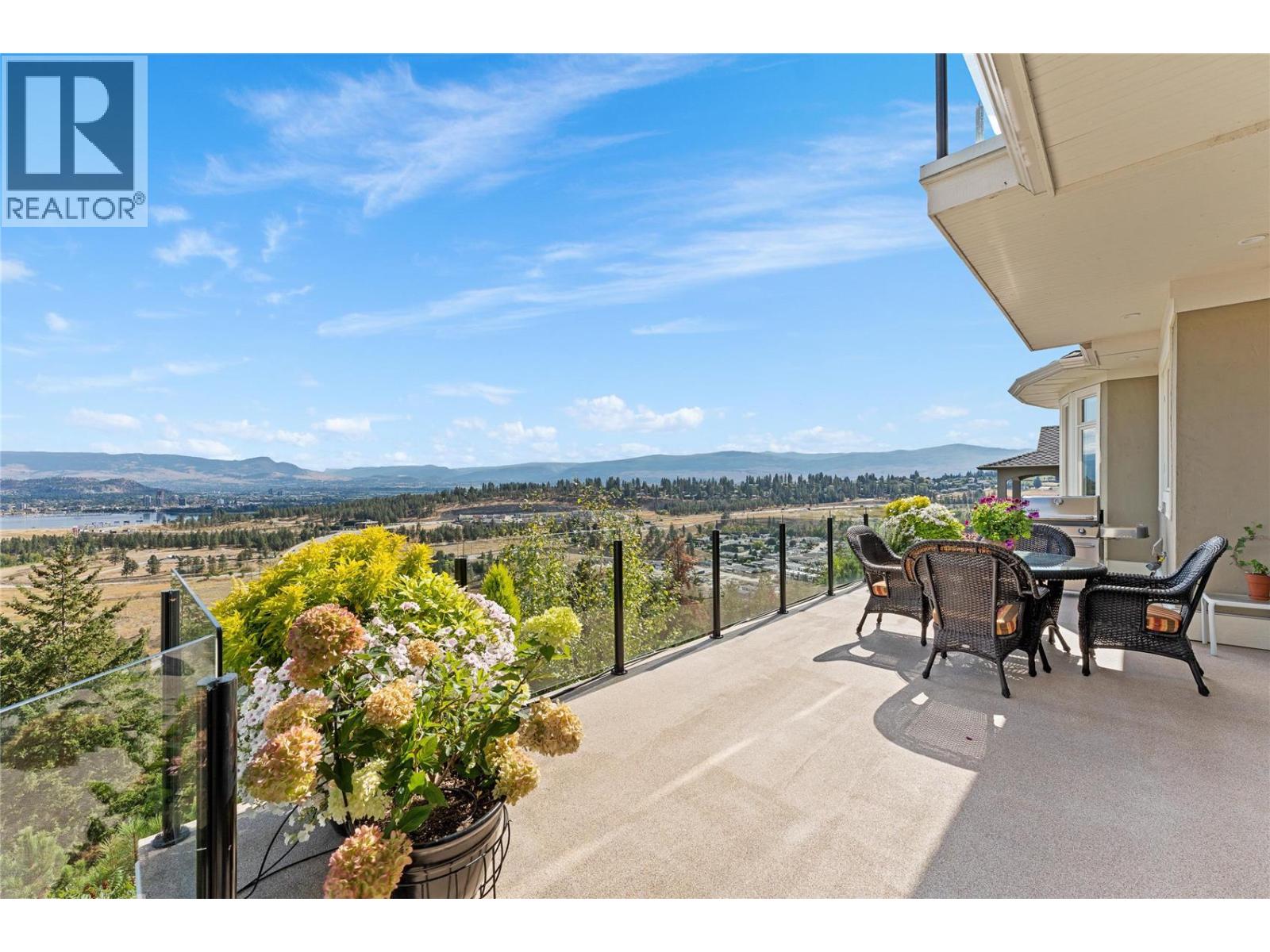 1825 Scott Crescent, West Kelowna