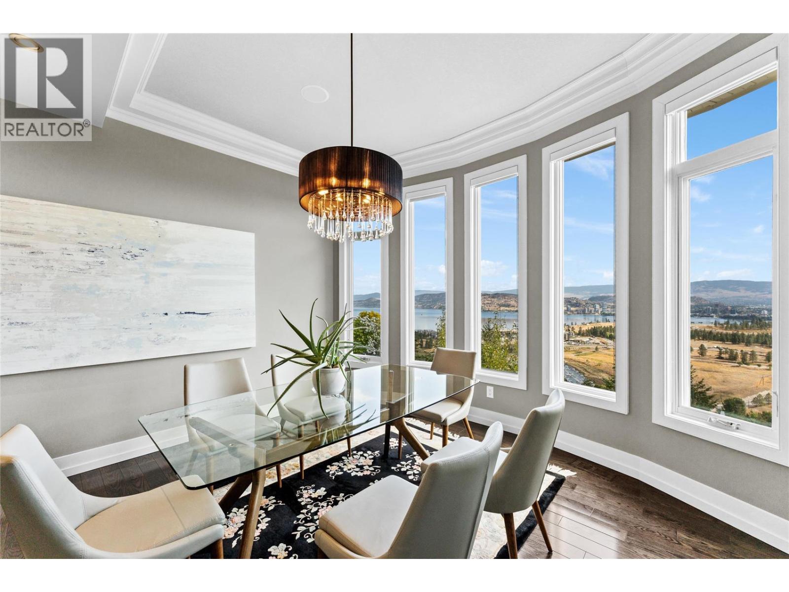 1825 Scott Crescent, West Kelowna