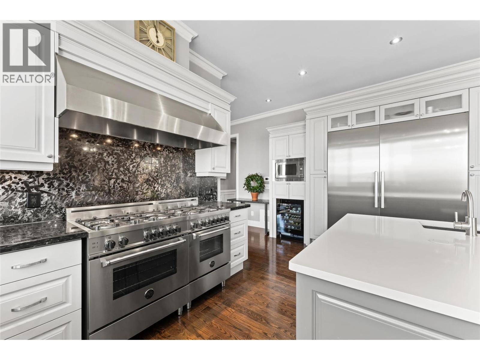 1825 Scott Crescent, West Kelowna