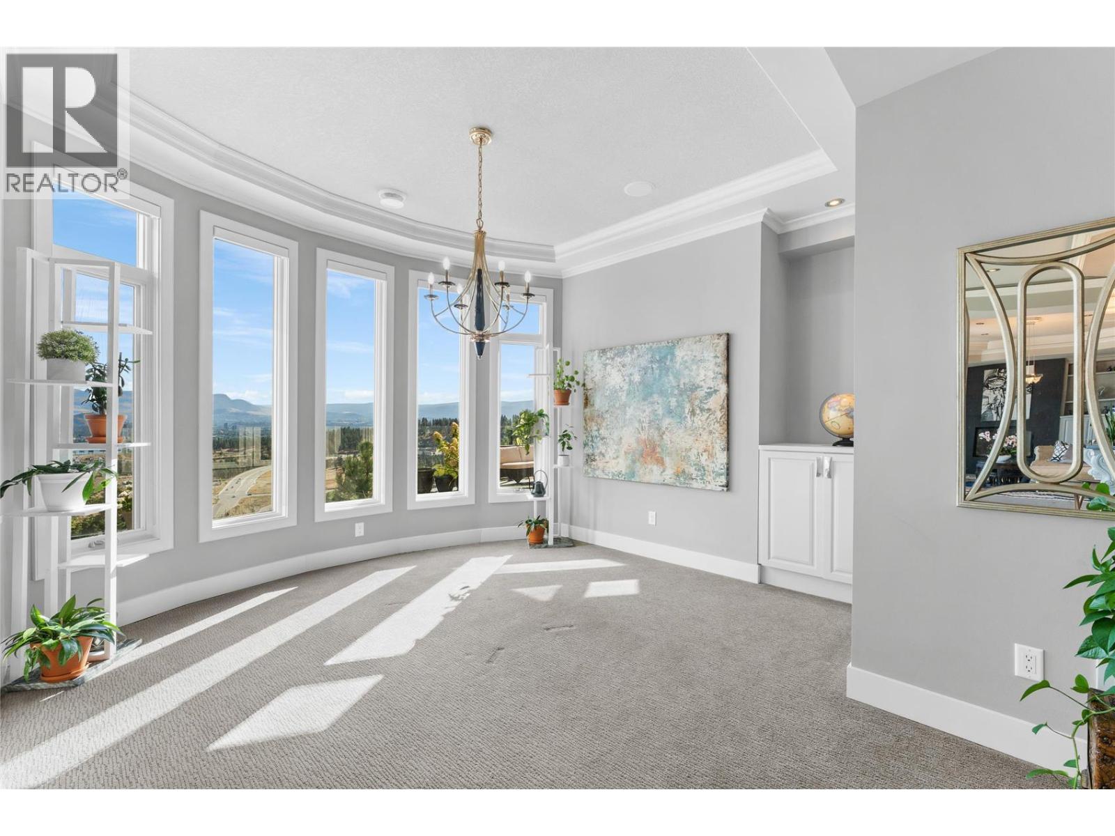 1825 Scott Crescent, West Kelowna