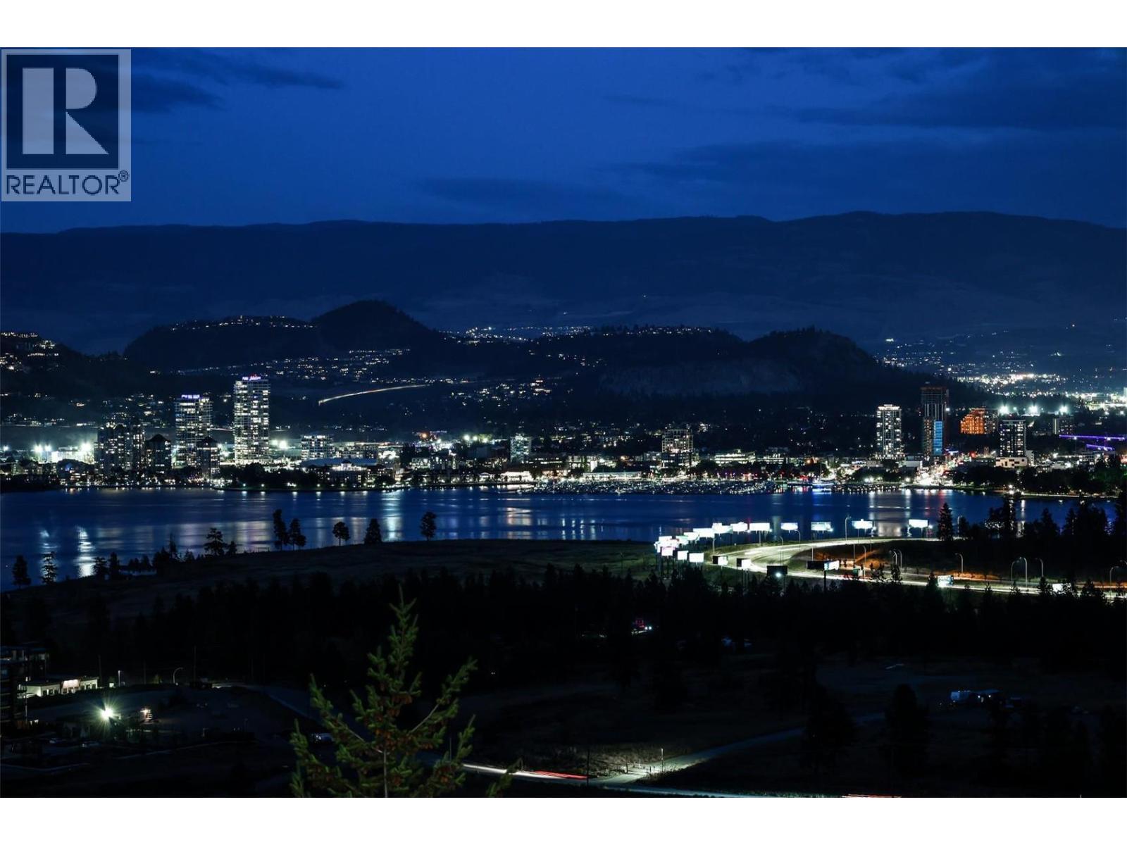 1825 Scott Crescent, West Kelowna