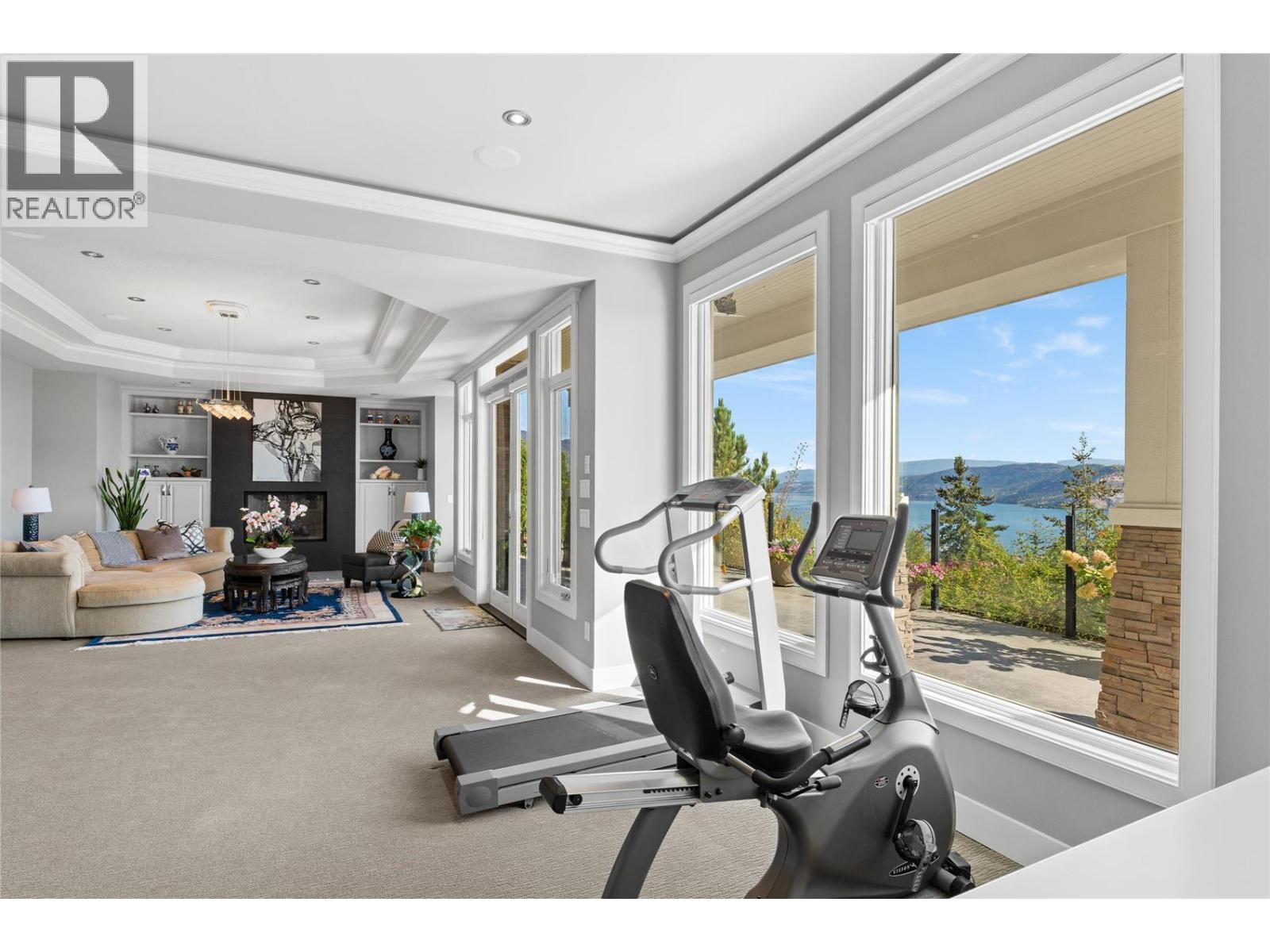 1825 Scott Crescent, West Kelowna