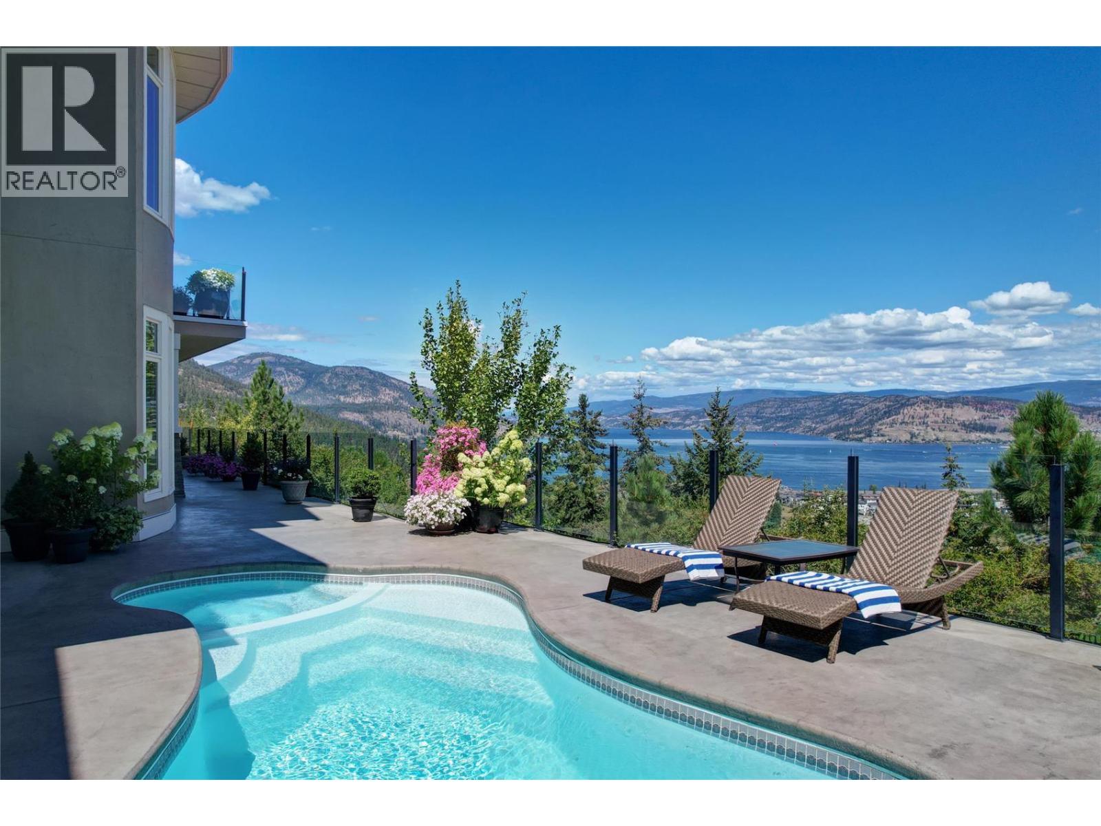 1825 Scott Crescent, West Kelowna