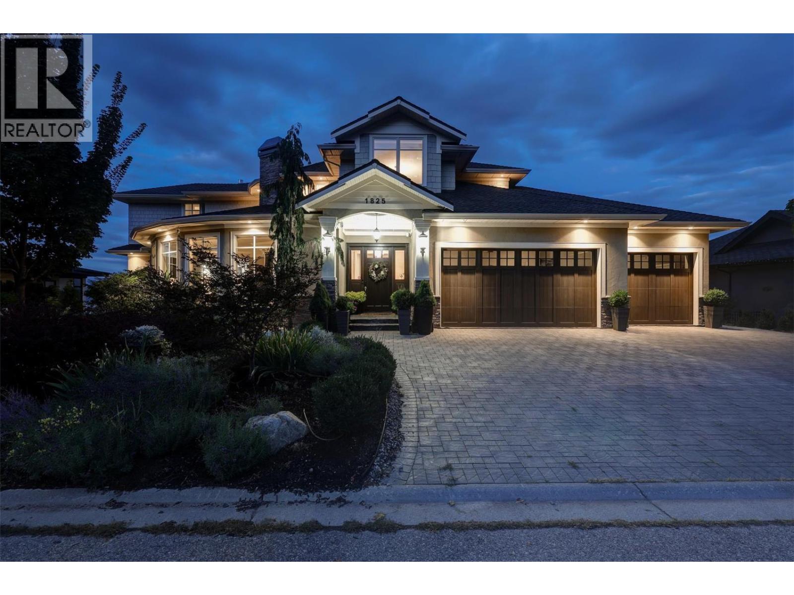 1825 Scott Crescent, West Kelowna