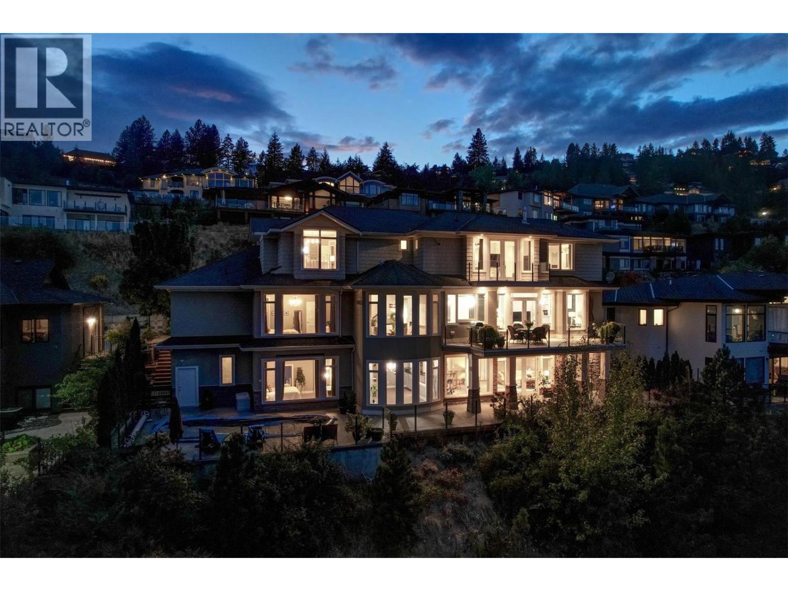 1825 Scott Crescent, West Kelowna