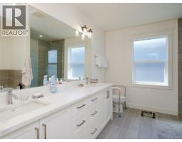 6512 Noblewood Pl, Sooke, BC V9Z0W3 Photo 13