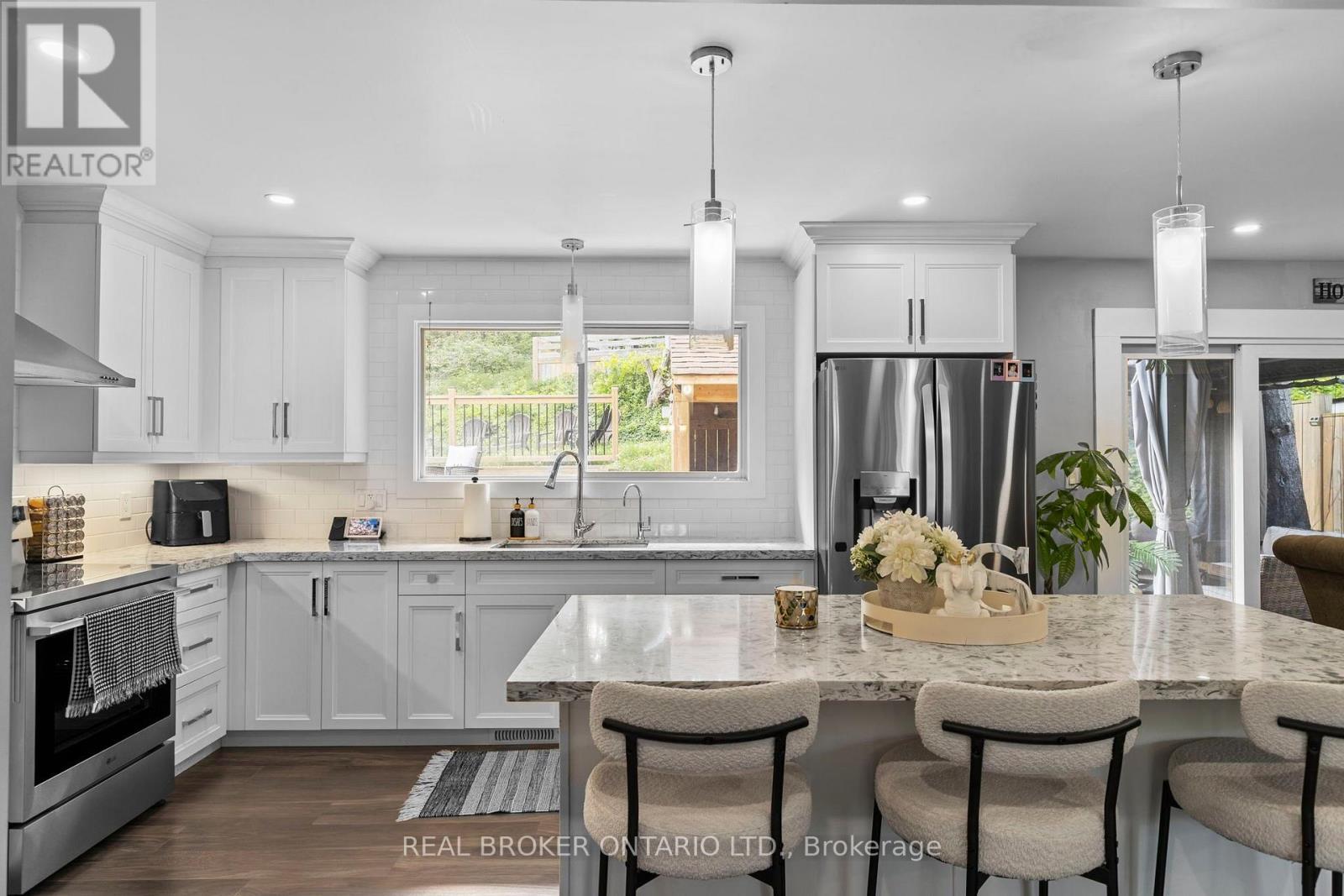 92 QUINN AVENUE - Image 10