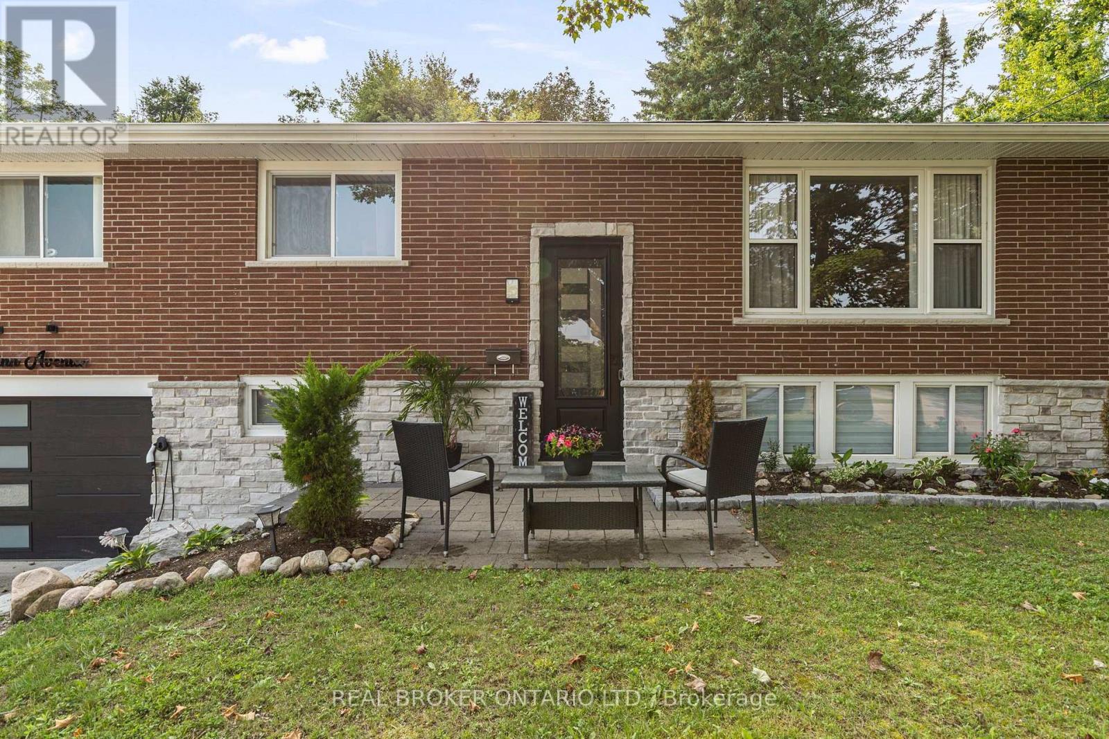 92 QUINN AVENUE - 2