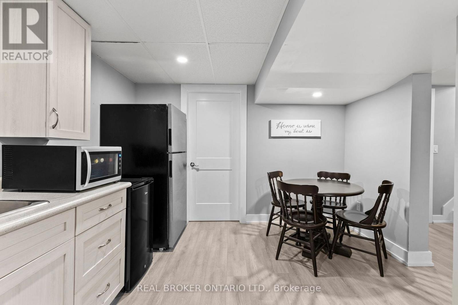 92 QUINN AVENUE - Image 22