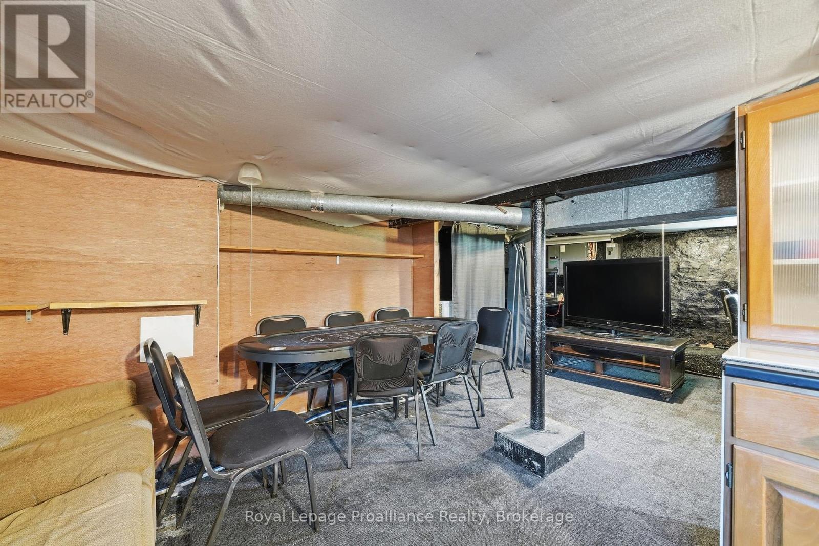 252 SIDNEY STREET - 27