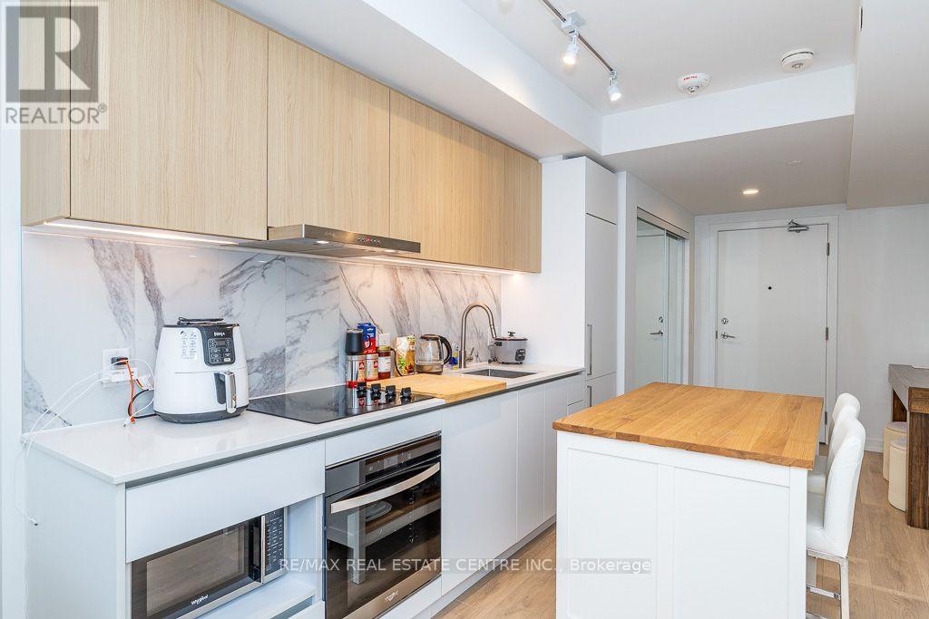 #232 1100 SHEPPARD AVENUE W - 10