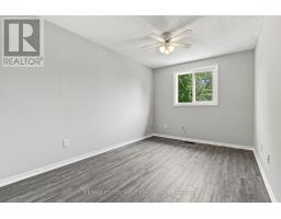 1 Perthshire Court, Hamilton, ON L9B2H1 Photo 23