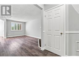 1 Perthshire Court, Hamilton, ON L9B2H1 Photo 8