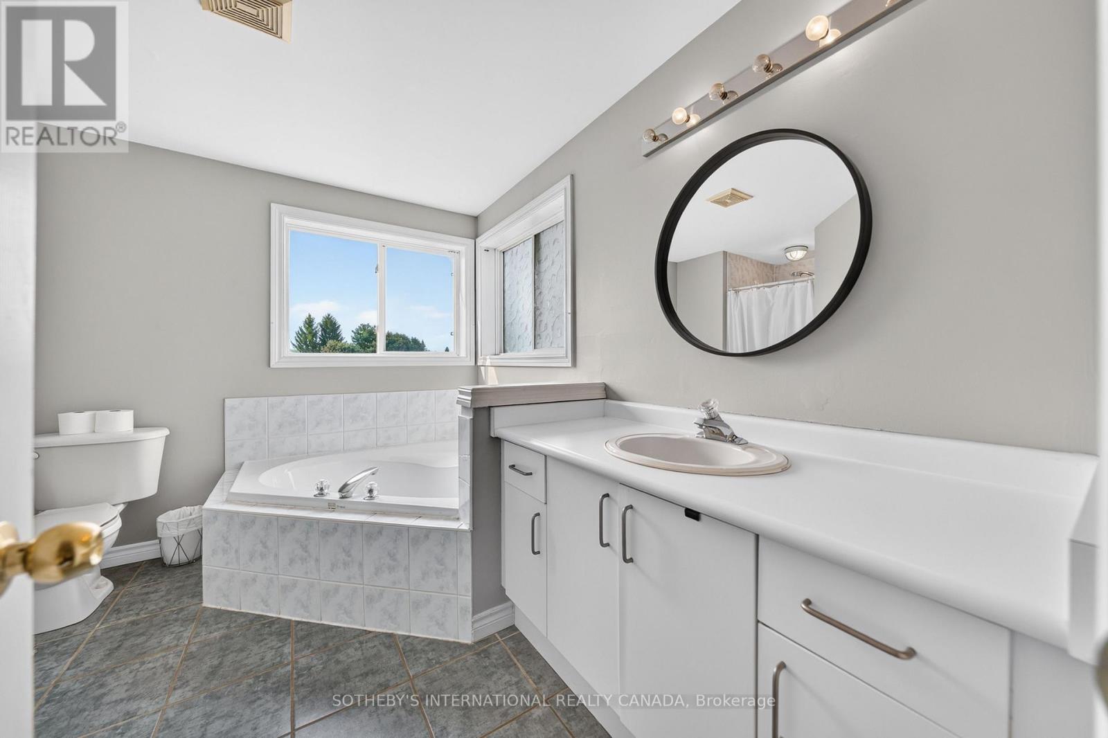 112 LILYWOOD DRIVE - Image 22