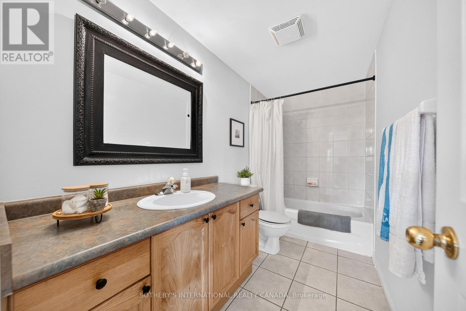 112 LILYWOOD DRIVE - Image 28