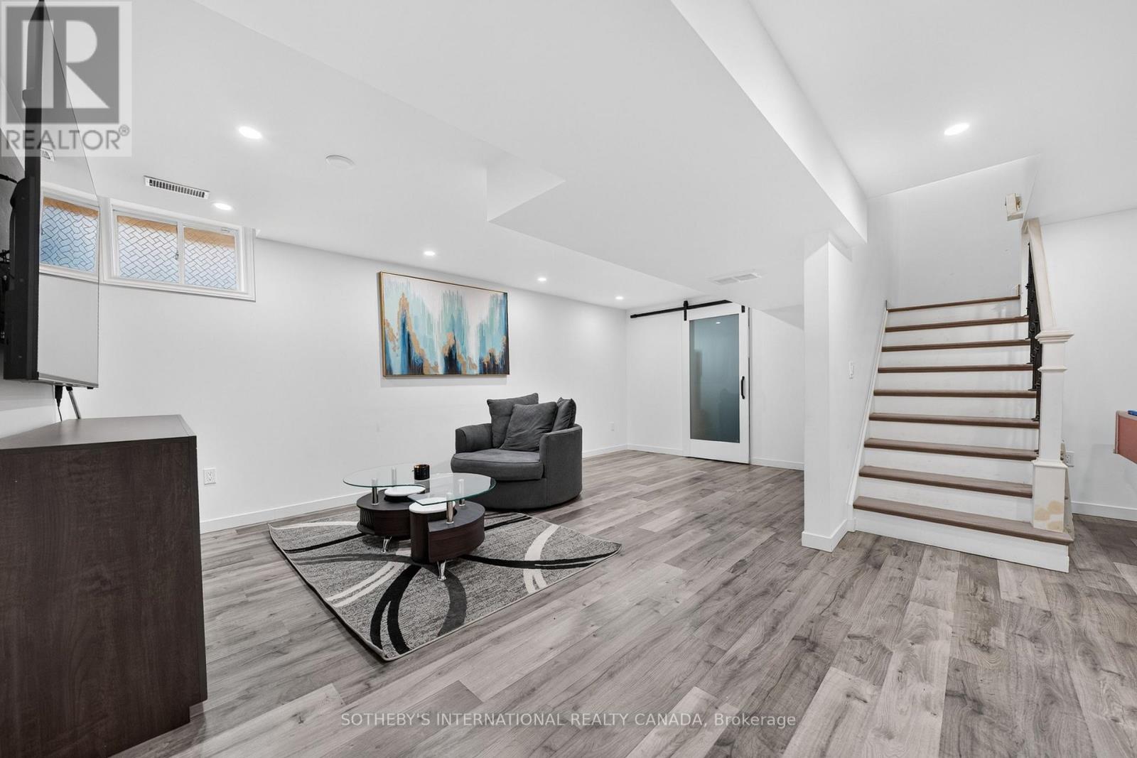 112 LILYWOOD DRIVE - Image 30