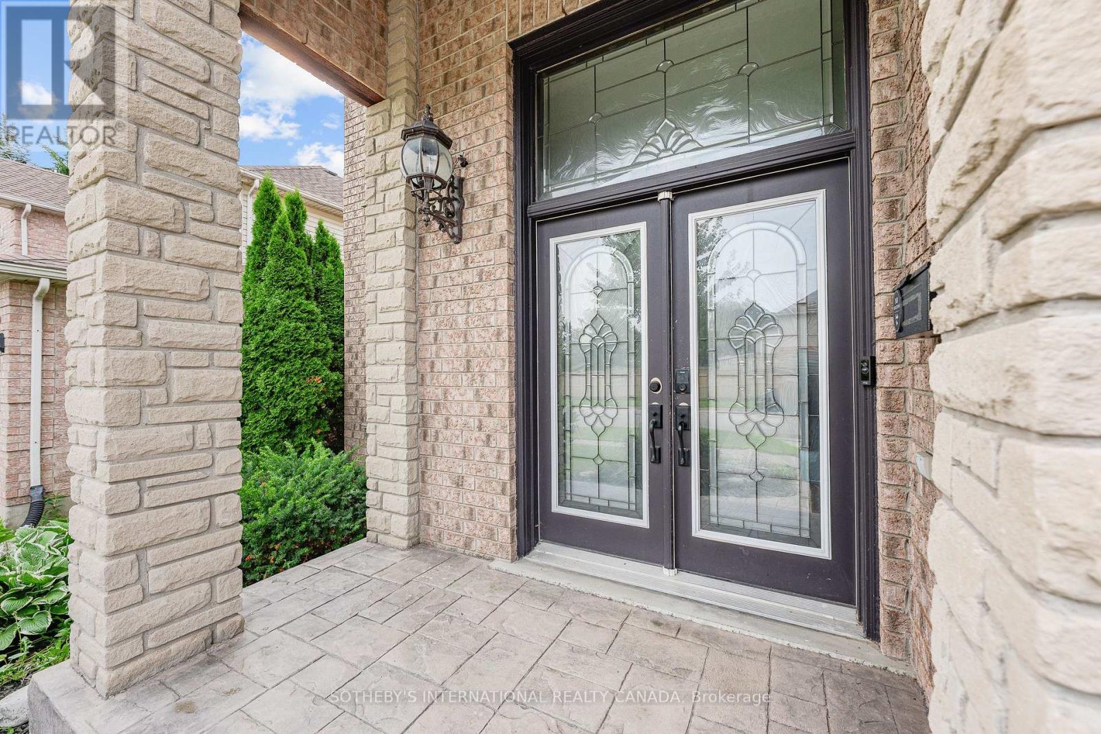112 LILYWOOD DRIVE - Image 4