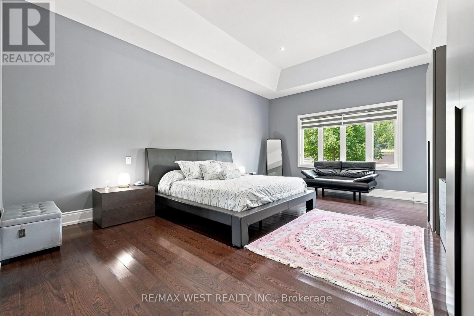 9450 WELLINGTON ROAD 124 - 12