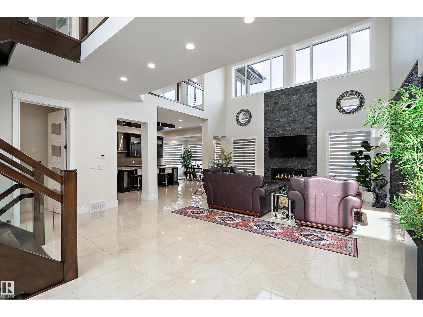 3644 WESTCLIFF WY SW - 5