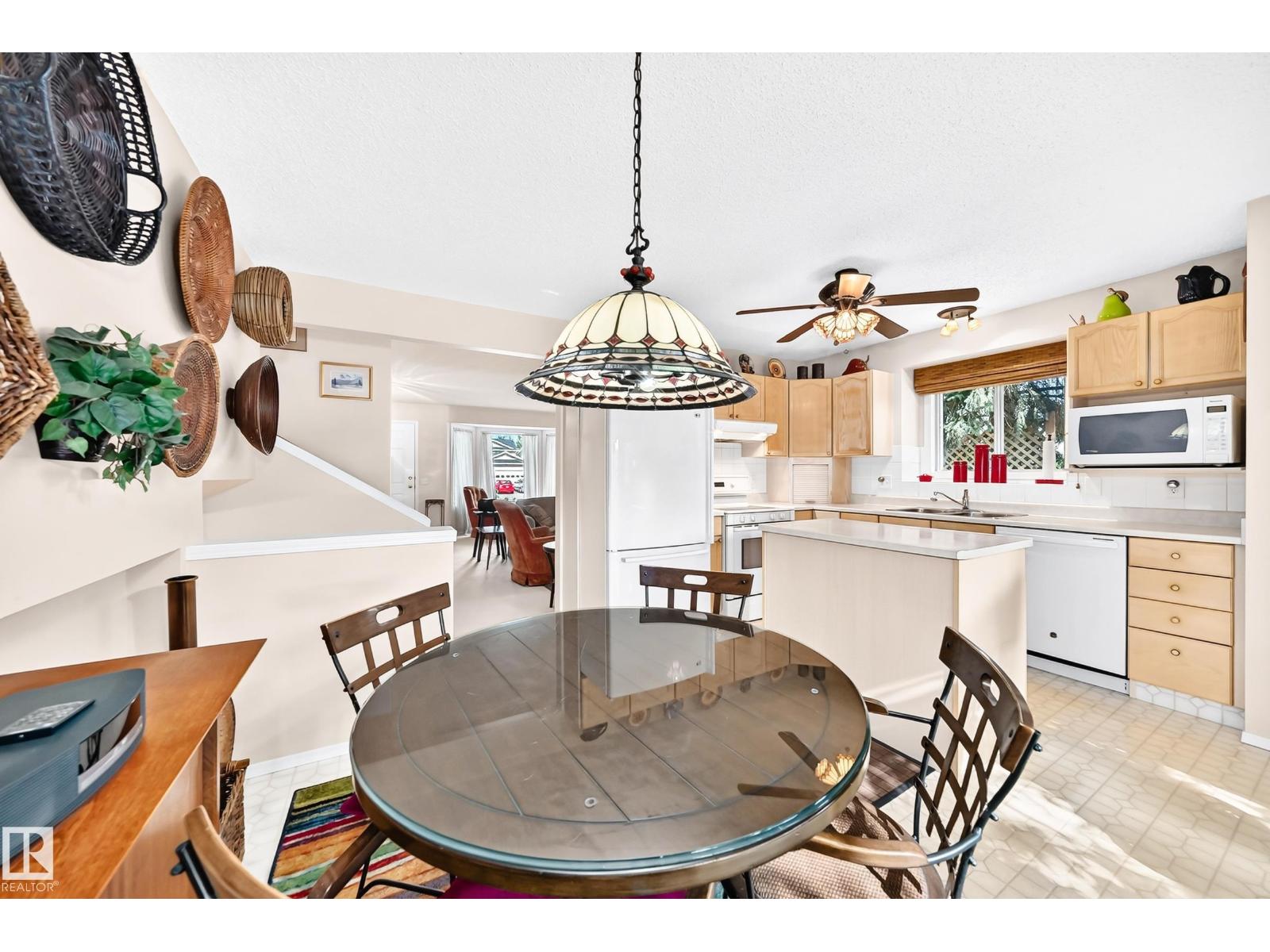 350 PEARSON CR NW - 18
