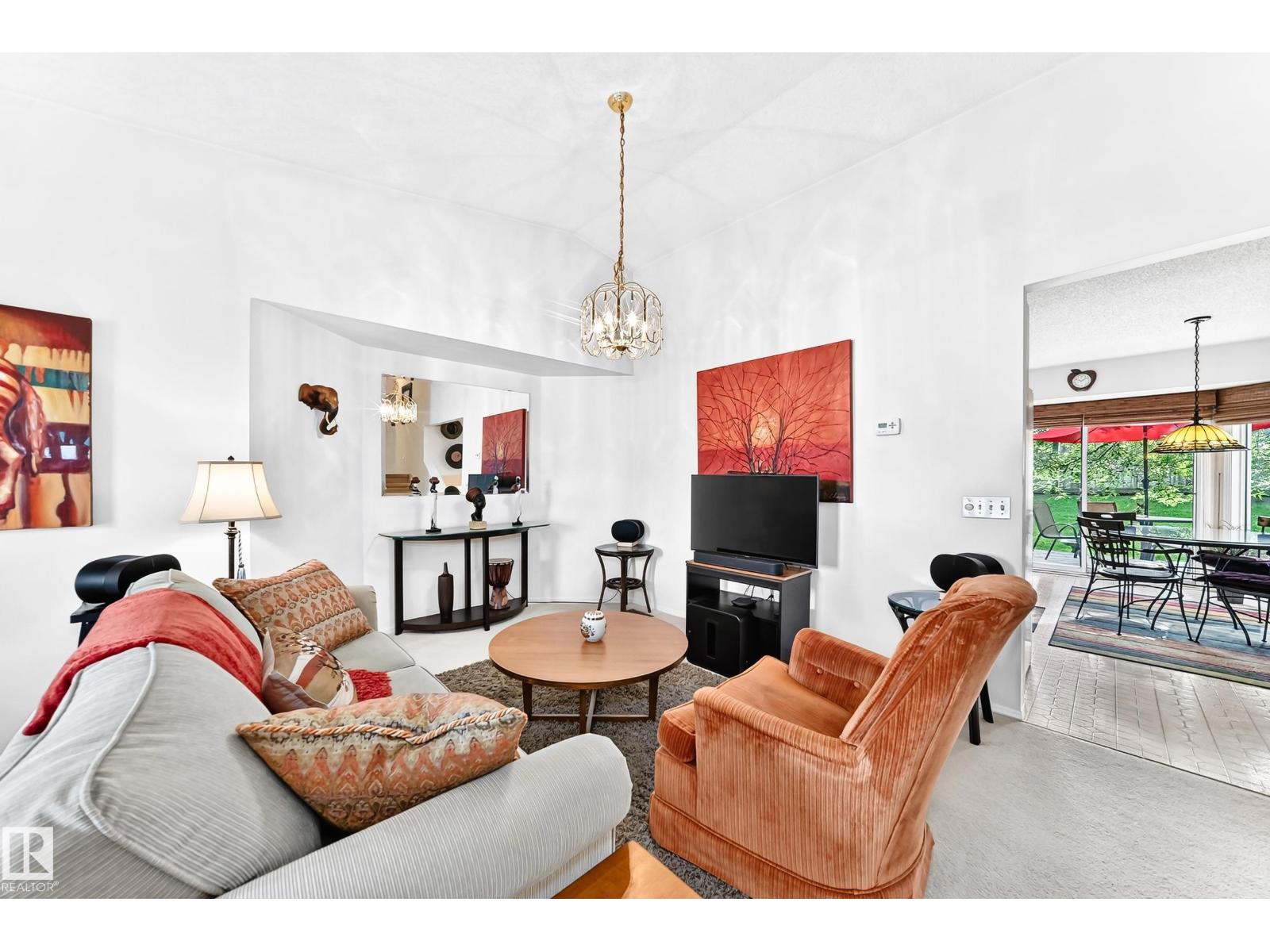 350 PEARSON Crescent NW - Photo 8