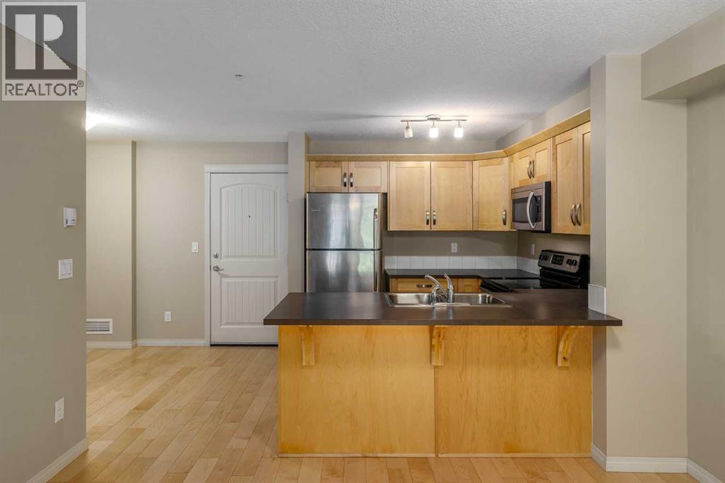 1113, 130 Panatella Street NW, Panorama Hills, Calgary photo 3