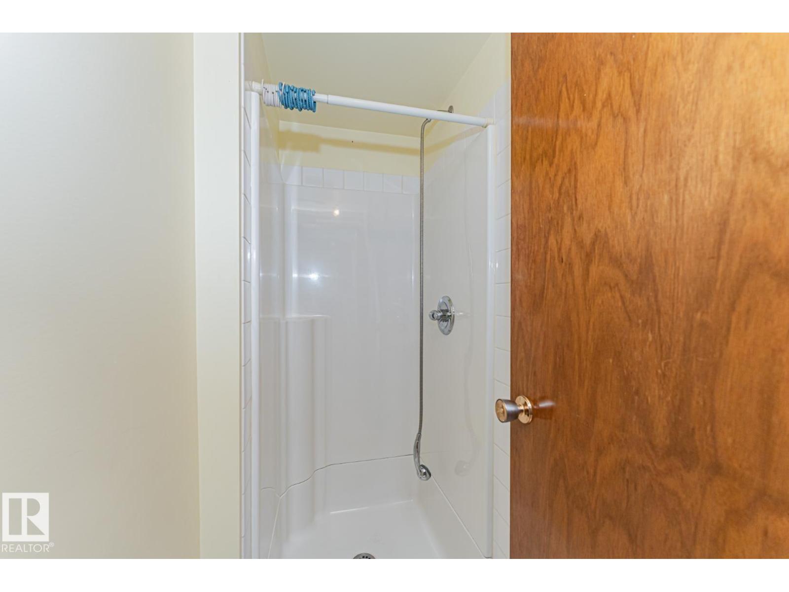 10726 70 AV NW - Image 41