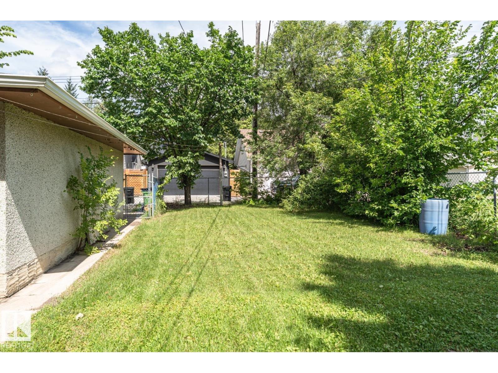 10726 70 AV NW - Image 51