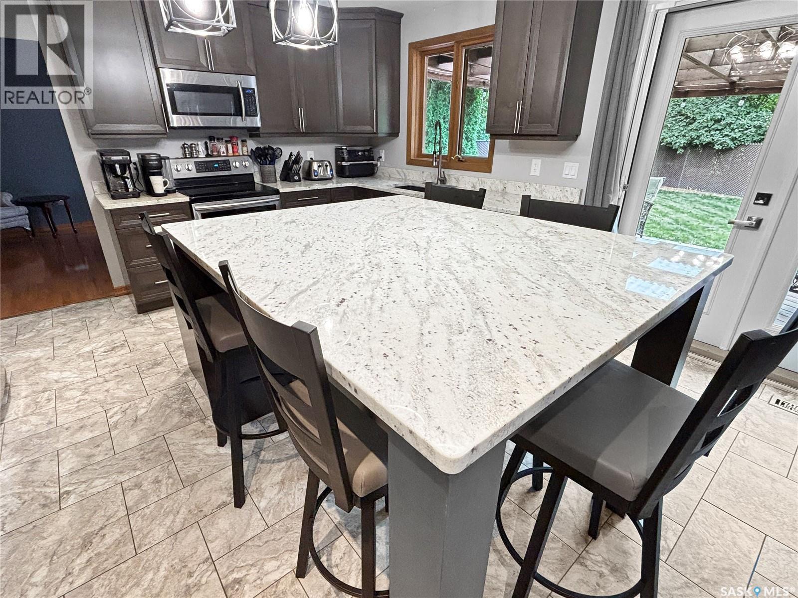 407 Chitek CRESCENT - 14