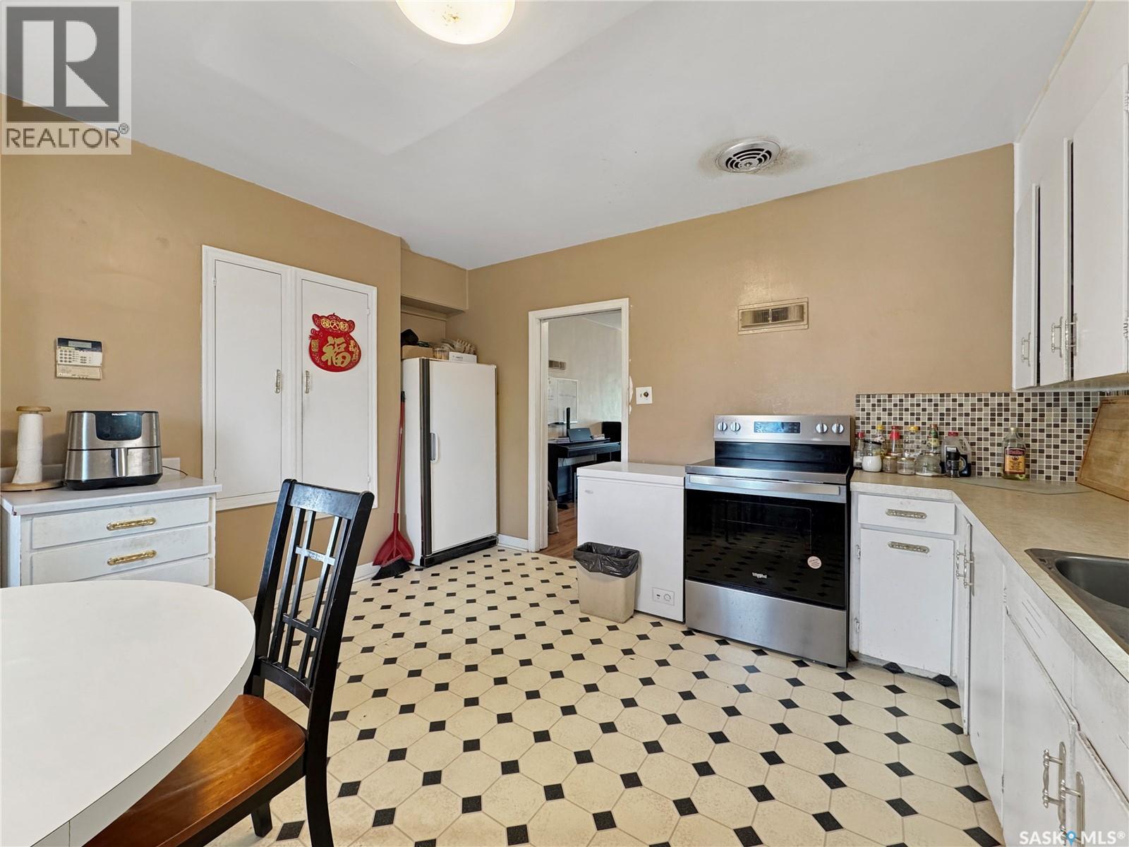 1021 105th STREET - 8