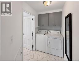 Family room - 30 Sugarloaf Street, Campbellton, NB E3N3B1 Photo 14