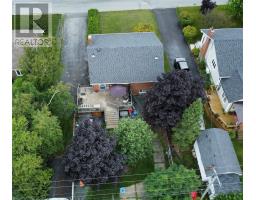 47 Grandy Avenue thumbnail 33