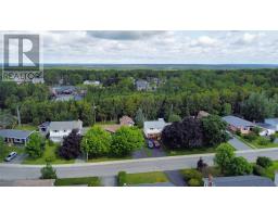47 Grandy Avenue thumbnail 35