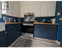 47 Grandy Avenue thumbnail 8