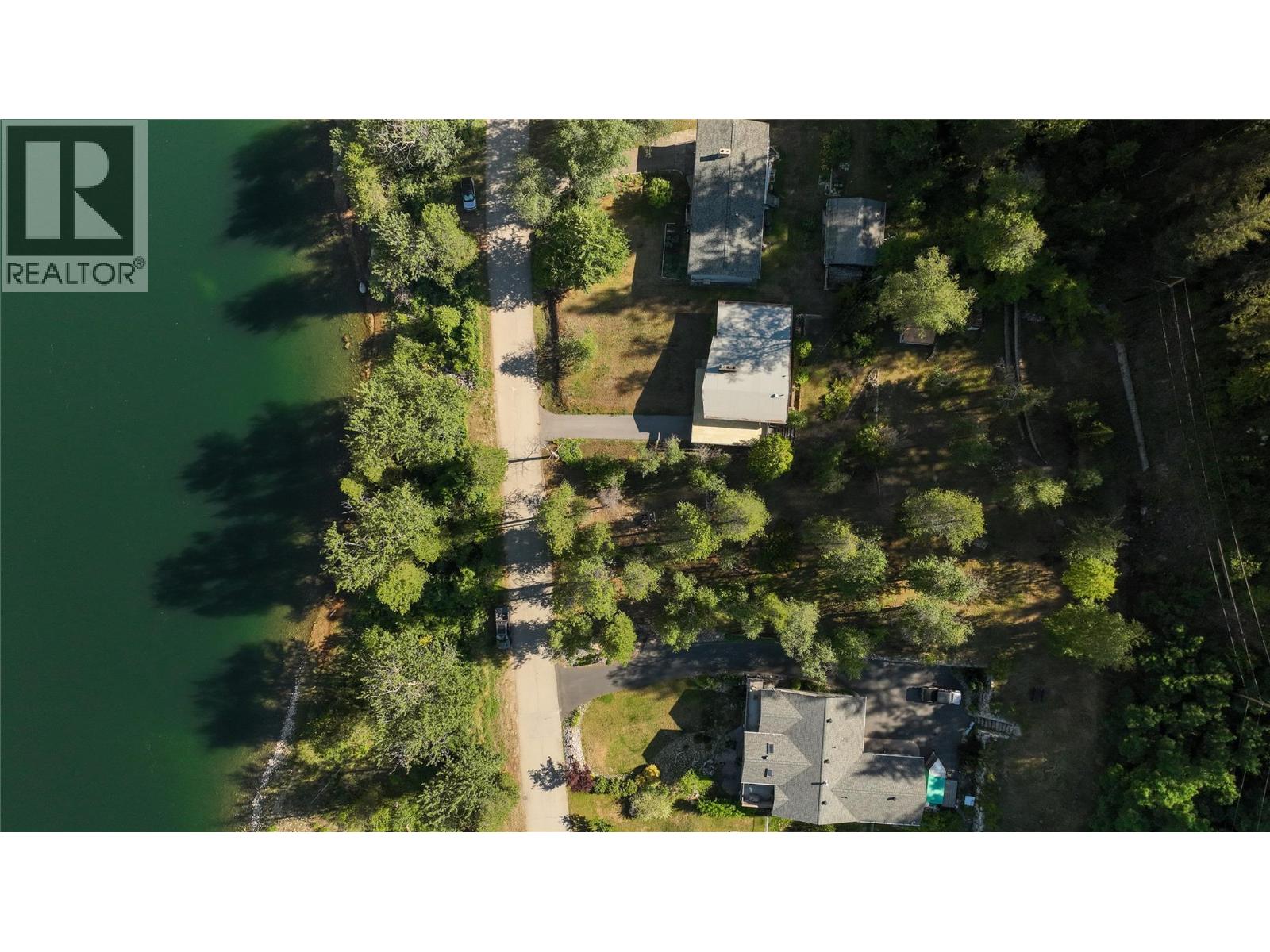 3110 1st Avenue, Castlegar